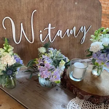 Bed & Breakfast Cedrowy Dworek