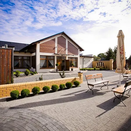 Cedrowy Dworek 4* Cedry Wielkie