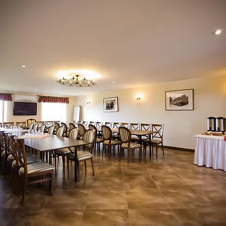 Cedrowy Dworek 4*