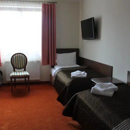 Cedrowy Dworek 4*