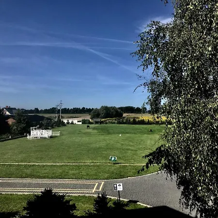 Cedrowy Dworek 4* Cedry Wielkie