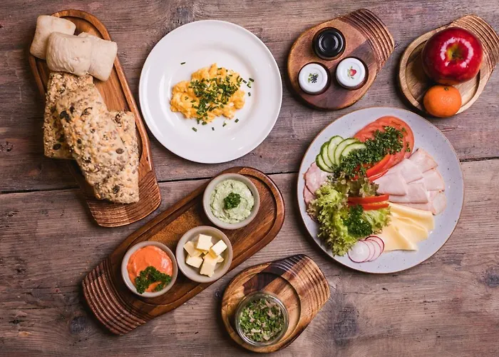 Cedrowy Dworek Отель типа 