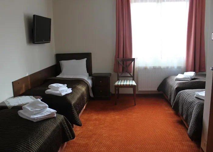 Cedrowy Dworek Отель типа 