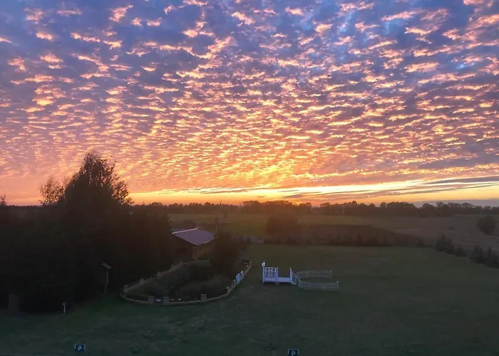 Cedrowy Dworek Отель типа 